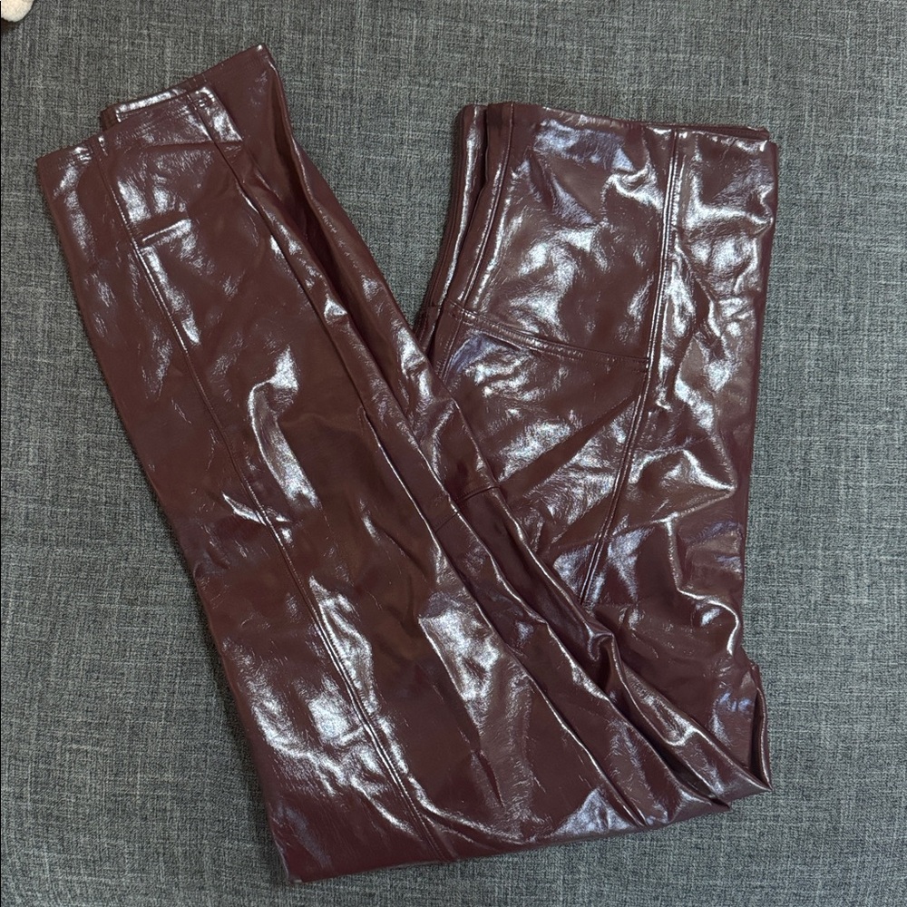 Spanx Faux Patent Leather Leggings – 1X - Picture 4 of 9